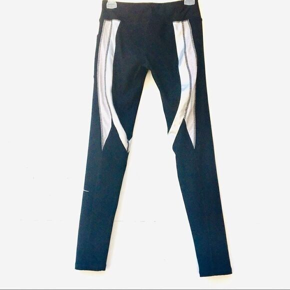 Women’s Black Silver & Gray Leggings with Pocket M - Picture 4 of 4